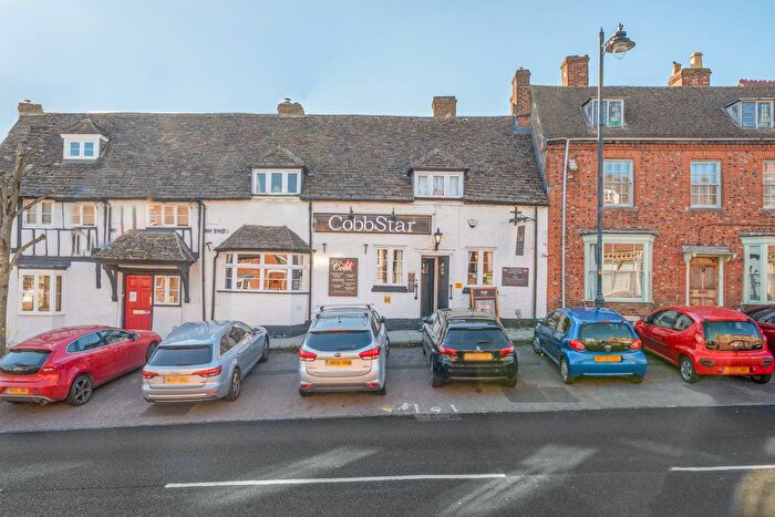 3 Bedroom Office For Sale In High Street, Royal Wootton Bassett, SN4