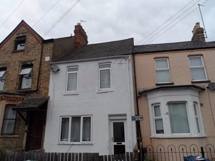4 Bedroom Terraced House To Rent In Bullingdon Road, Oxford, OX4