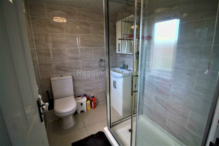 5 Bedroom Terraced House To Rent In Hatherley Road, Reading - Gas Included, RG1