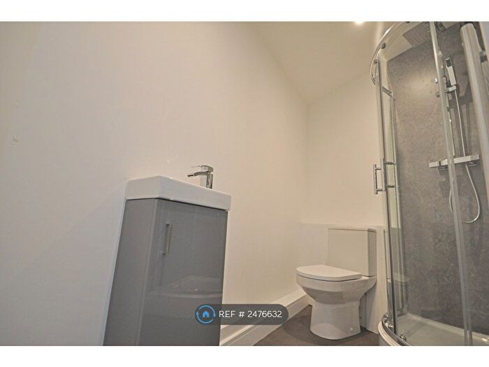 1 Bedroom Flat To Rent In Queens Road, Nuneaton, CV11