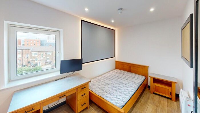 3 Bedroom Apartment To Rent In Stepney Lane, Newcastle Upon Tyne, NE1
