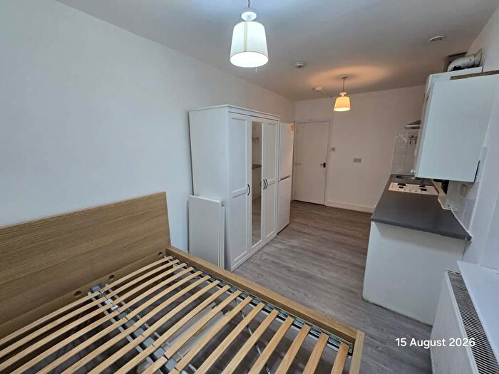 Studio To Rent In Lorne Road, Harrow, HA3