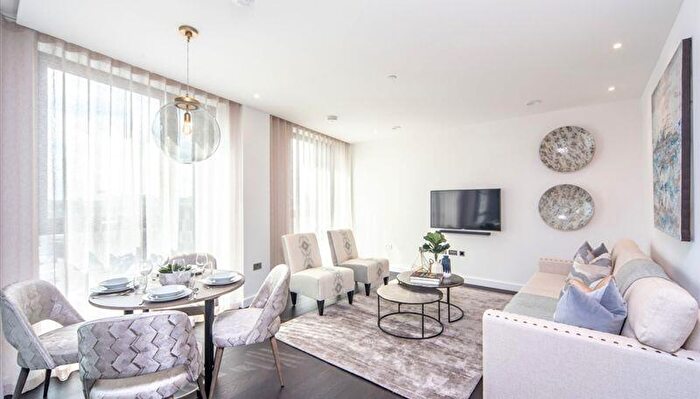 2 Bedroom Apartment To Rent In Charles Clowes Walk, London, SW11