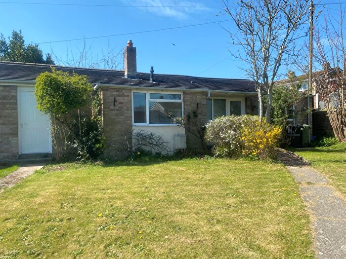 2 Bedroom Semi-Detached Bungalow For Sale In Kents Bungalows, South Chard, Chard, TA20