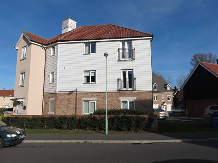 2 Bedroom Apartment To Rent In Acorn Way, Red Lodge, IP28