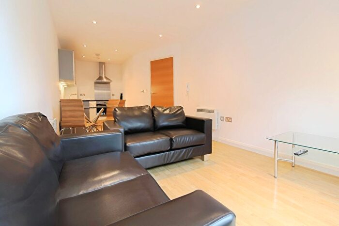 1 Bedroom Flat To Rent In One Brewery Wharf, Leeds, LS10