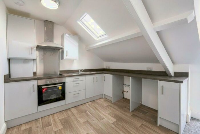 1 Bedroom Flat To Rent In Albert Road, Plymouth, PL2