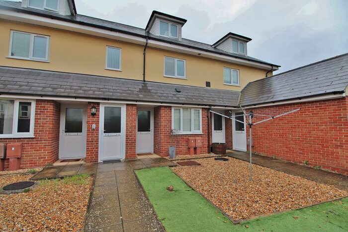 1 Bedroom Flat To Rent In Fratton Road, Portsmouth, PO1