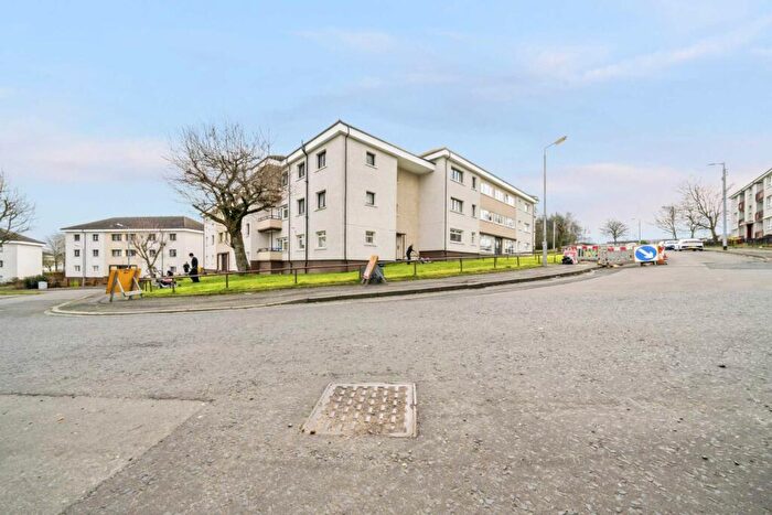 1 Bedroom Flat To Rent In Glenmuir Drive, Glasgow, G53