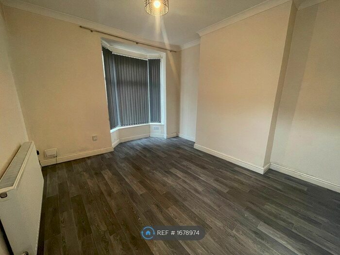 2 Bedroom Terraced House To Rent In New Bridge Road, Hull, HU9