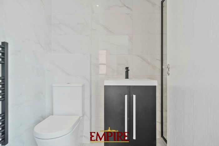 2 Bedroom Apartment For Sale In The Maltings, Wetmore Road, Burton-On-Trent, DE14