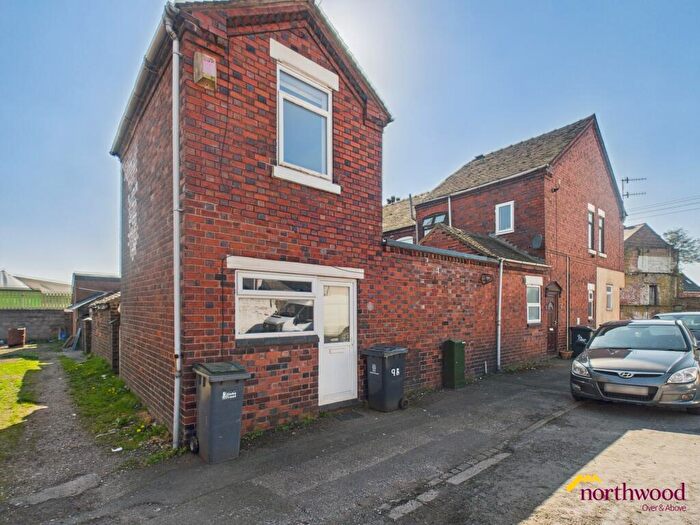 1 Bedroom Mews To Rent In Goldenhill Road, Fenton, ST4