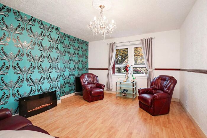 1 Bedroom Flat For Sale In Main Street, Rutherglen, Glasgow, South Lanarkshire, G73