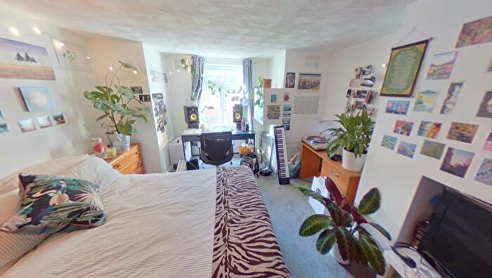 6 Bedroom House To Rent In Richmond Mount, Leeds, LS6