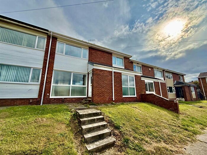 3 Bedroom Terraced House To Rent In Millbrook, Leam Lane, Gateshead, NE10