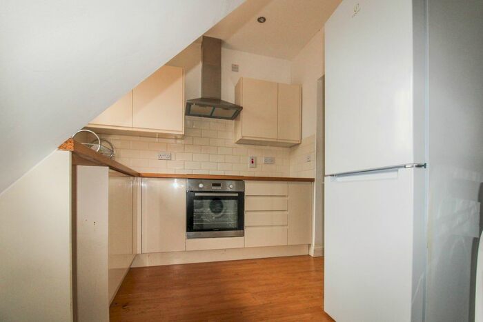 1 Bedroom Flat To Rent In High Street, Harborne, Birmingham, B17
