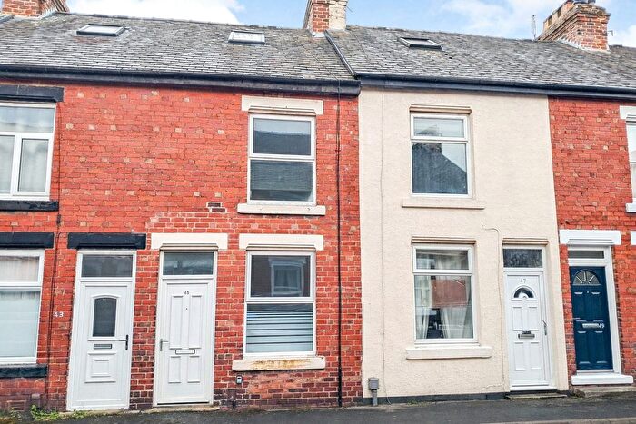 3 Bedroom Terraced House For Sale In Avenue Grove, Harrogate, North Yorkshire, HG2