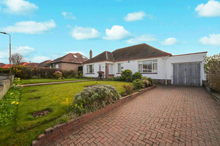 3 Bedroom Detached Bungalow For Sale In Braehead Road, Edinburgh, EH4