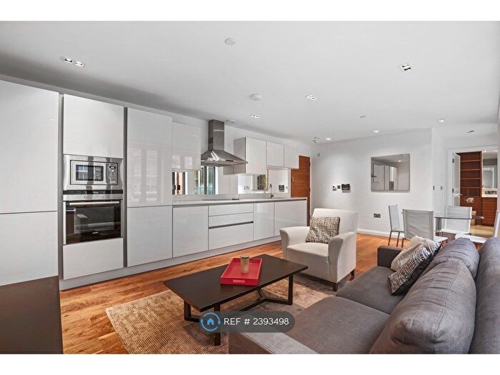 1 Bedroom Flat To Rent In Aston House, London, EC4A