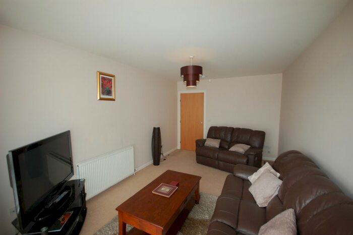2 Bedroom Flat To Rent In Portland Street, City Centre, Aberdeen, Aberdeen AB11