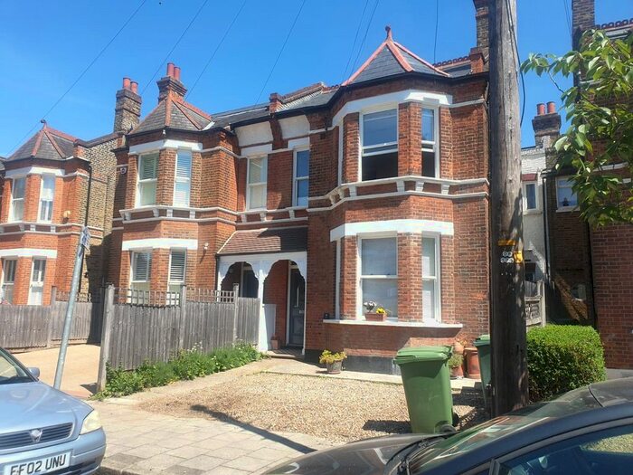 1 Bedroom Flat To Rent In 7 Bevington Road, Beckenham BR3