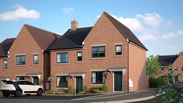 2 Bedroom Semi-Detached House For Sale In Pershore, Pershore, WR10