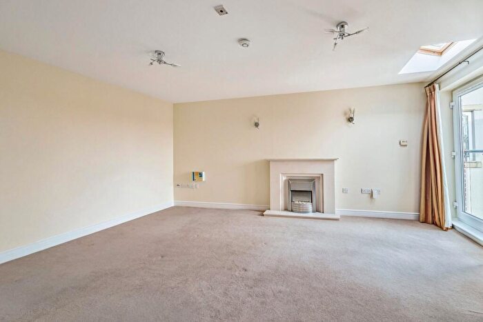 2 Bedroom Retirement Property For Sale In Main Street, Tiddington, Stratford-upon-Avon, CV37