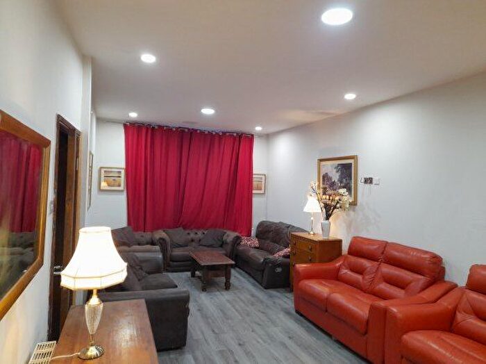 4 Bedroom Semi Detached House To Rent In Princes Road, Middlesbrough, Middlesbrough, TS1