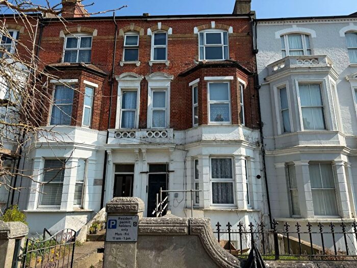 1 Bedroom Flat To Rent In Southwater Road, St. Leonards-On-Sea, TN37