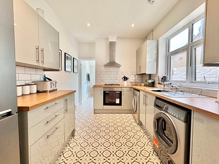 3 Bedroom Property To Rent In Wymering Road, Portsmouth, PO2