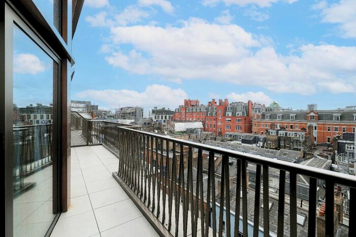 2 Bedroom Flat To Rent In Carnaby Lofts, Ganton Street, London, Soho, Greater London, W1F