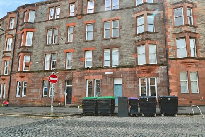 4 Bedroom Flat To Rent In Eyre Place, Edinburgh, EH3