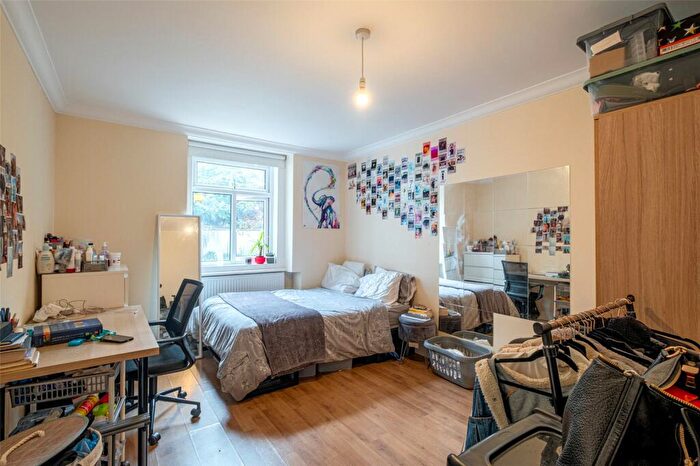 4 Bedroom Apartment To Rent In Haverstock Hill, Steeles Village, London, NW3