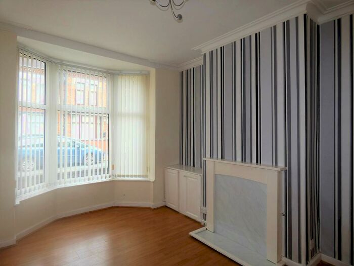 3 Bedroom Terraced House To Rent In West Avenue, Crewe, CW1