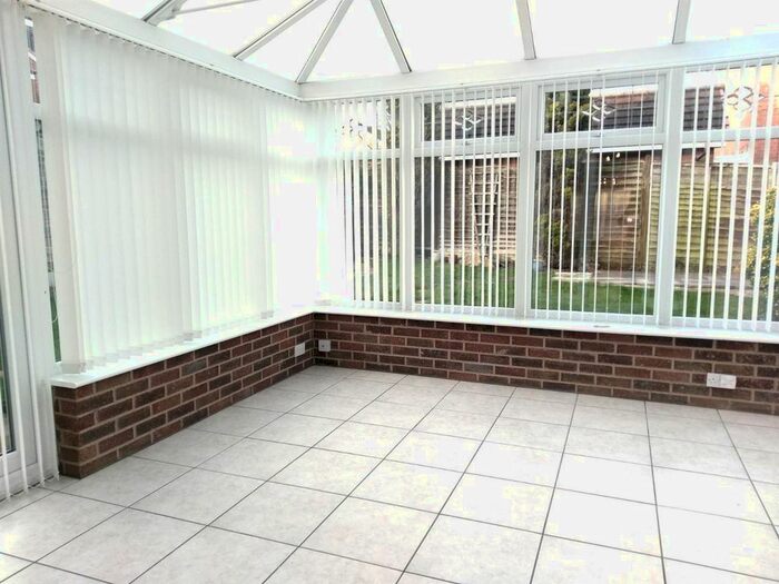 4 Bedroom Detached House To Rent In Lupin Grove, Walsall, WS5