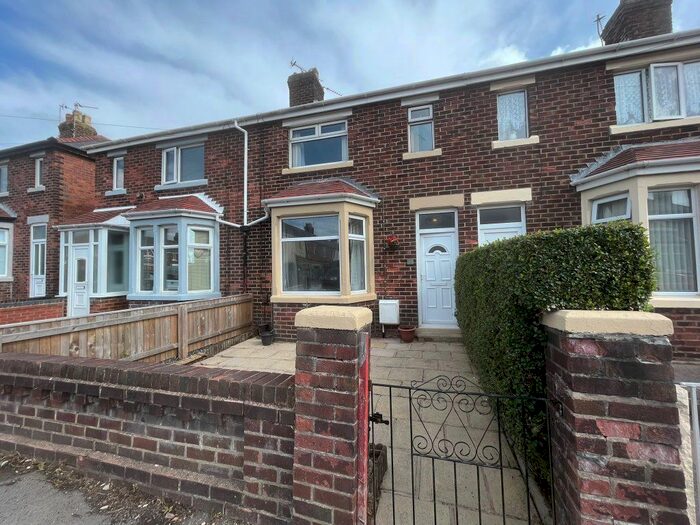 2 Bedroom Property To Rent In Devona Avenue, Blackpool, Lancashire, FY4