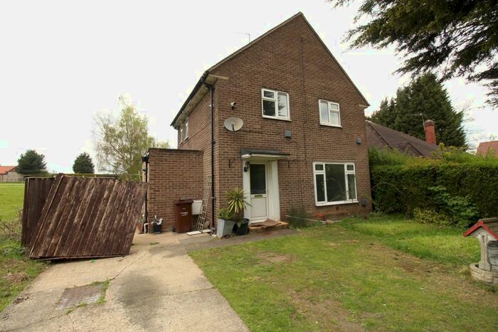 3 Bedroom Detached House To Rent In Aberford Road, Stanley, Wakefield, WF3