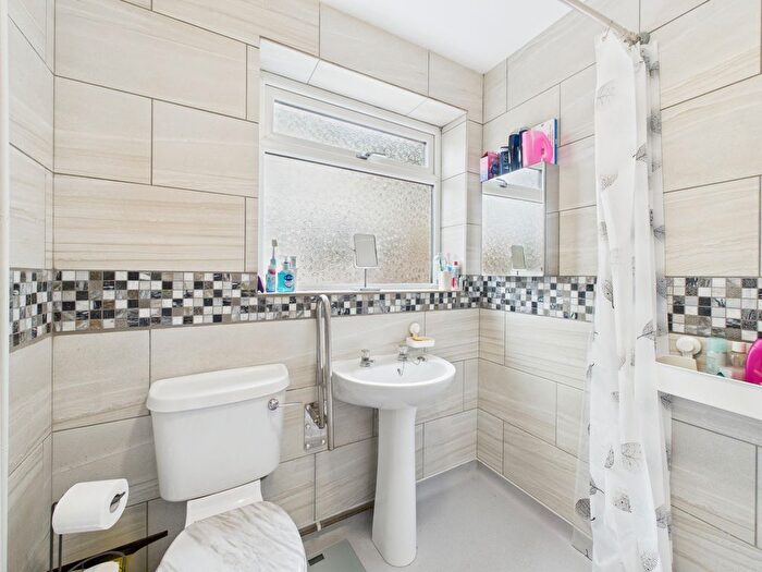 2 Bedroom Bungalow For Sale In Grendon Walk, Parklands, NN3