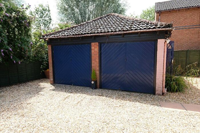 Garage / Parking To Rent In The Rushes, Marchwood, Southampton, SO40