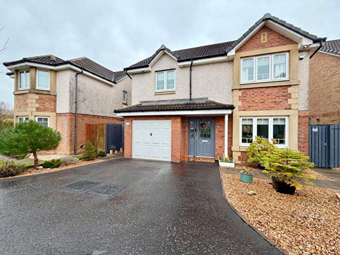 4 Bedroom Detached House For Sale In Roman Road, Bonnybridge, FK4