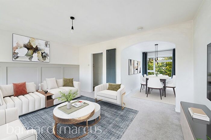 2 Bedroom Flat For Sale In Grange Road, Sutton, SM2