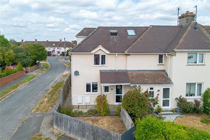 2 Bedroom End Of Terrace House For Sale In Frilsham Street, Sutton Courtenay, Abingdon, Oxfordshire, OX14