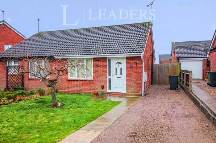 2 Bedroom Bungalow To Rent In Westonbirt Close, Kenilworth CV8