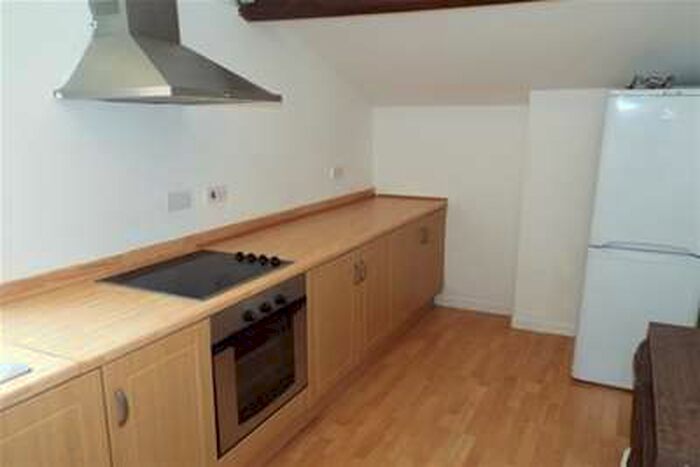 2 Bedroom Flat To Rent In Vickers Street, Mapperley Park, NG3