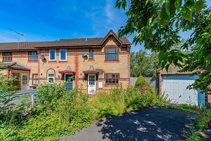 3 Bedroom End Terrace House For Sale In Blaise Place, City Gardens, Cardiff, CF11