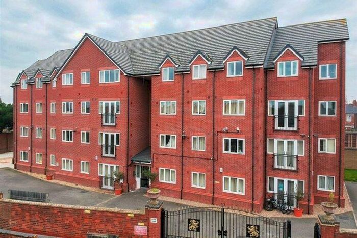 2 Bedroom Flat To Rent In Swan Court, Swan Lane, Stoke, Coventry, CV2