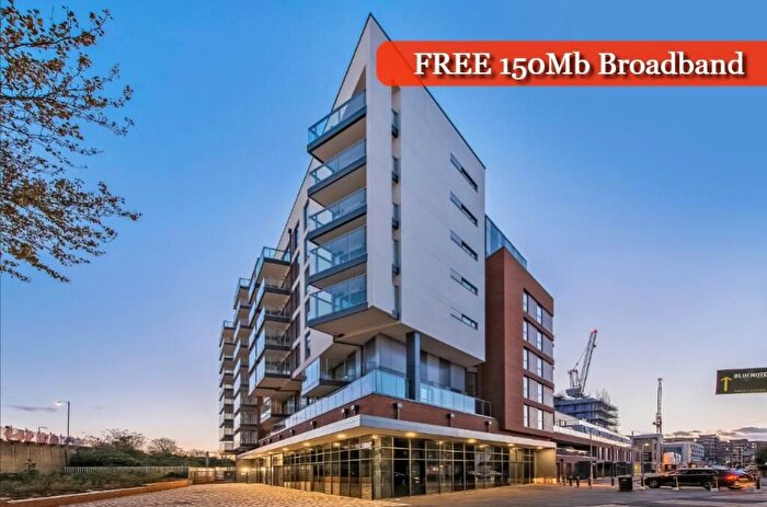 1 Bedroom Flat To Rent In Stylus Place, Hayes, UB3