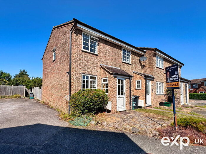 2 Bedroom End Of Terrace House For Sale In Chain Free Bedroom Home In Millbrook, Leybourne, ME19