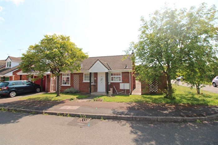 2 Bedroom Detached Bungalow For Sale In Lordswell Road, Burton Upon Trent, DE14