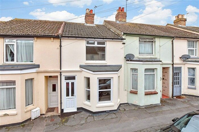 2 Bedroom Terraced House For Sale In Sidney Street, Folkestone, Kent, CT19